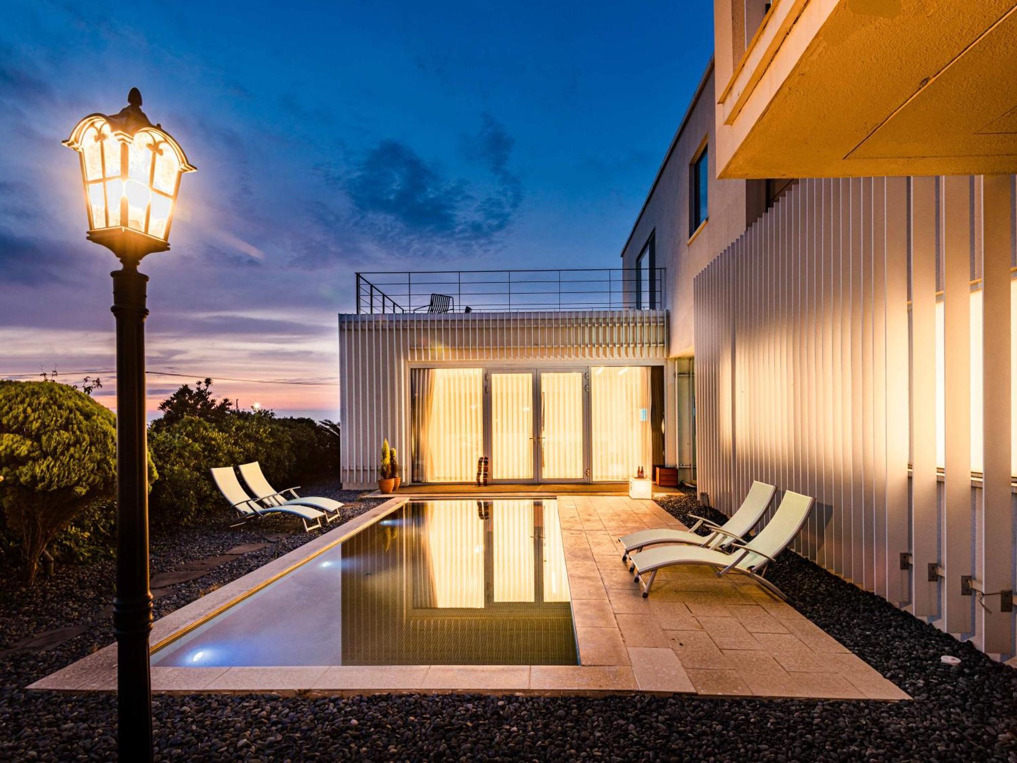 Boutique Pool Villa Namib Jeju by Eksteriør bilde